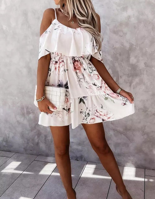Load image into Gallery viewer, Off Shoulder Floral Mini Dress
